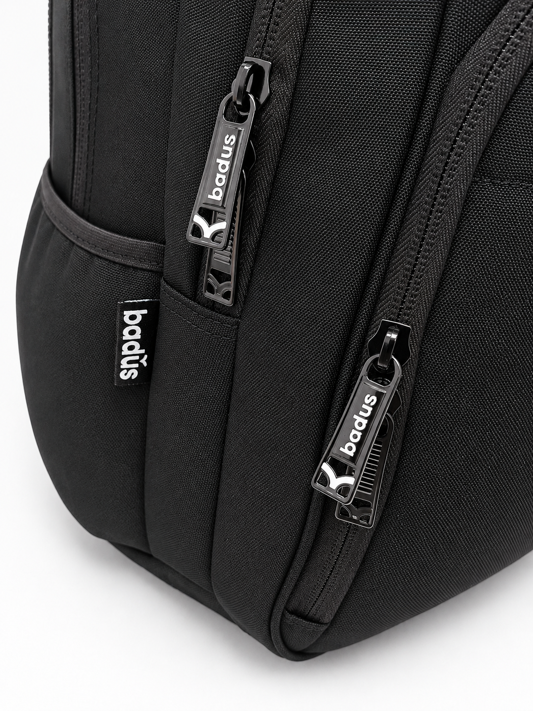 Mochila Escolar Porta Laptop Welcome Back 29L – Negro | Badus Perú