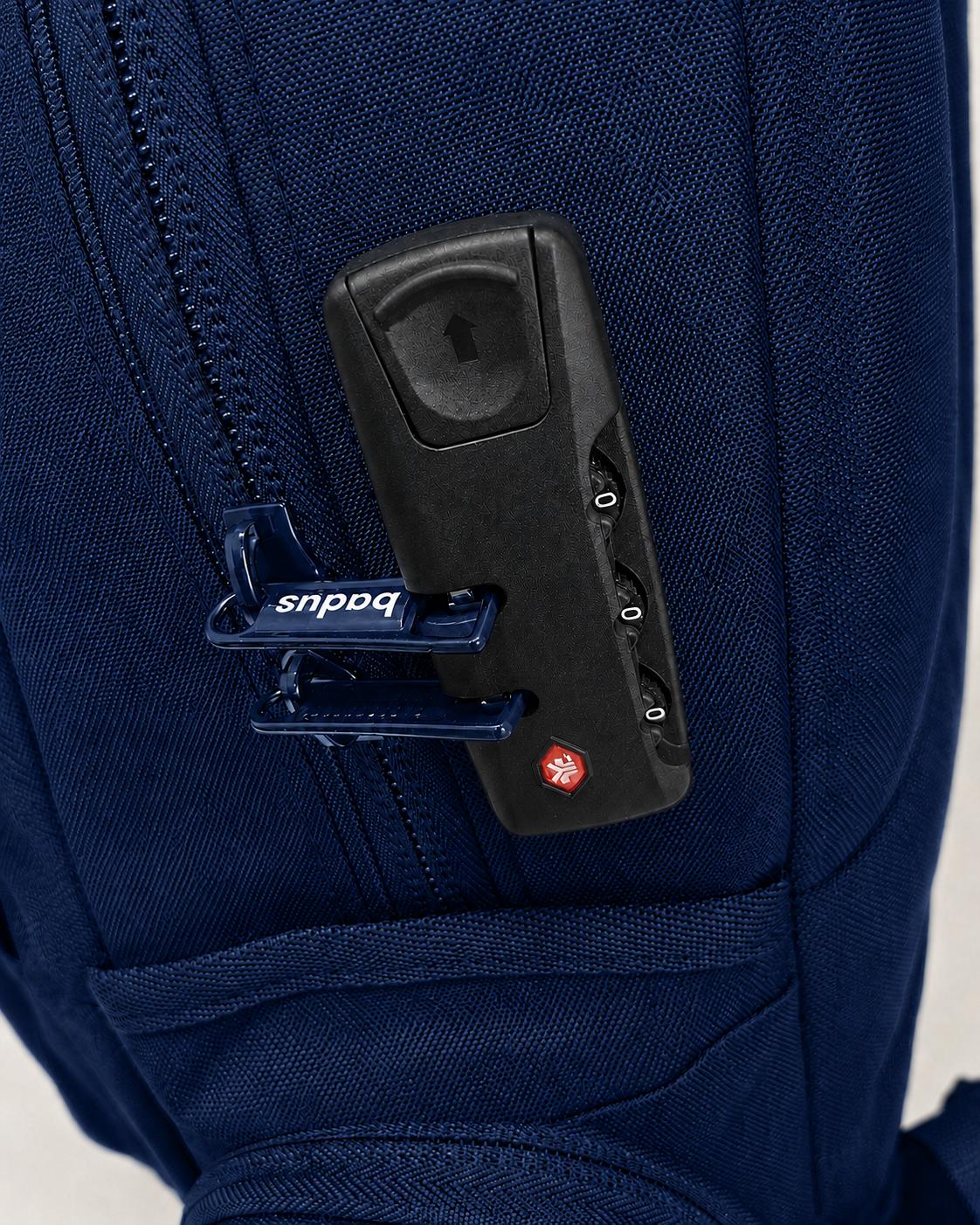 Mochila Escolar Porta Laptop Welcome Back 29L – Azul | Badus Perú